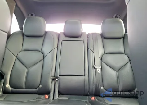 2016 Porsche Cayenne z USA, uszkodzony, nr VIN WP1AA2A27GLA10299